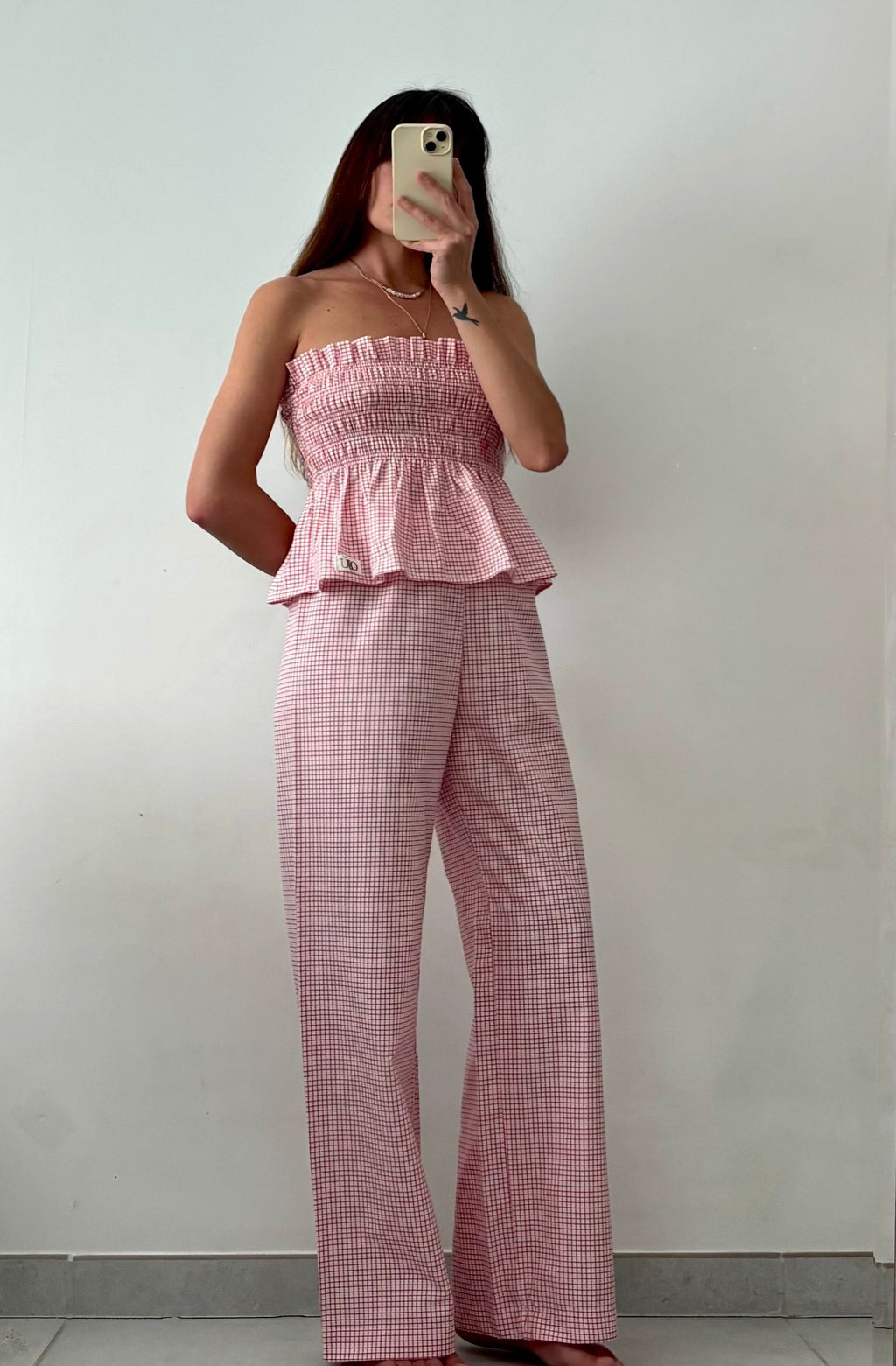 Ensemble Top + Pantalon Carreaux blanc et rouges – Pièce unique