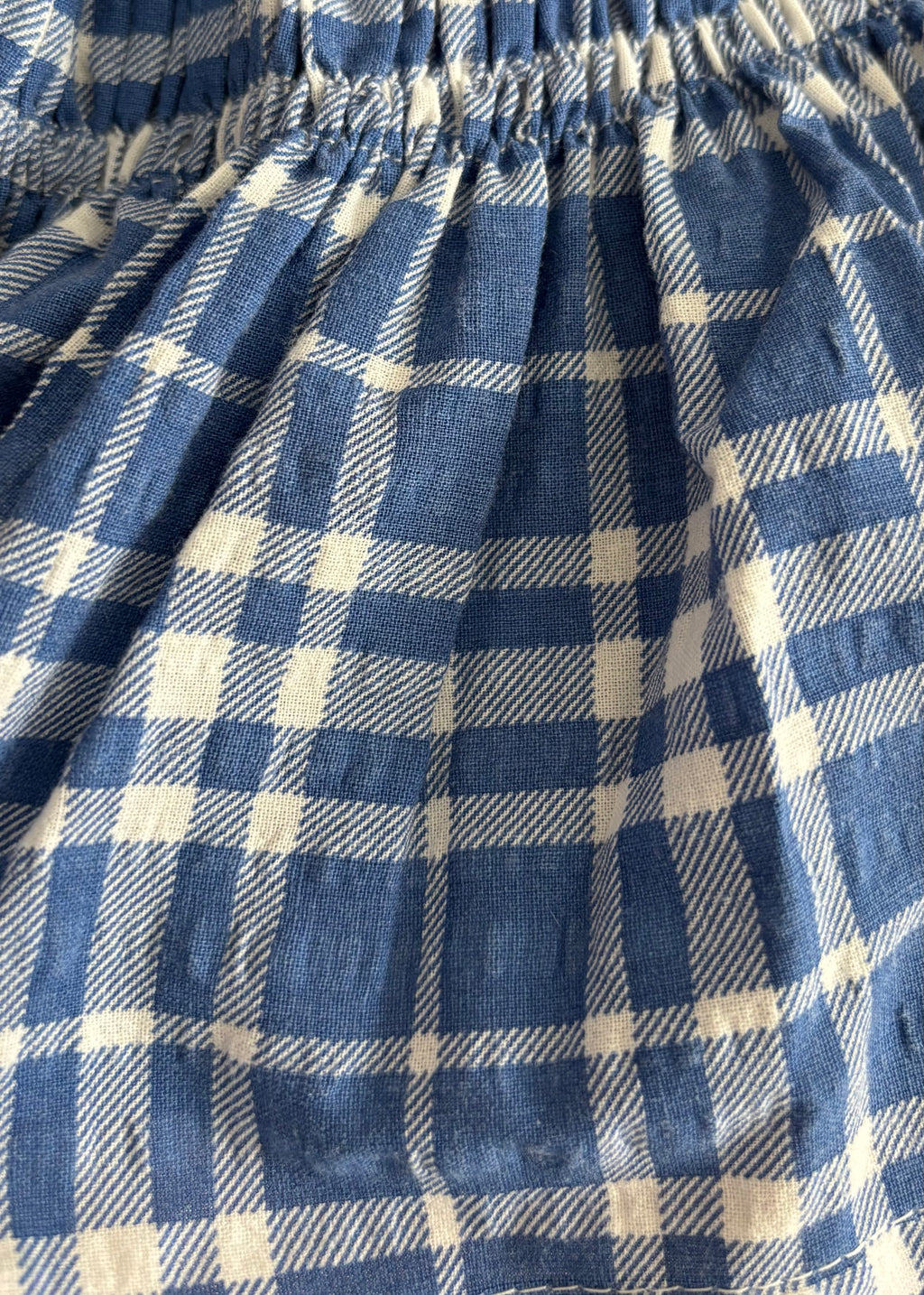 Top smocké carreaux bleu – Pièce unique