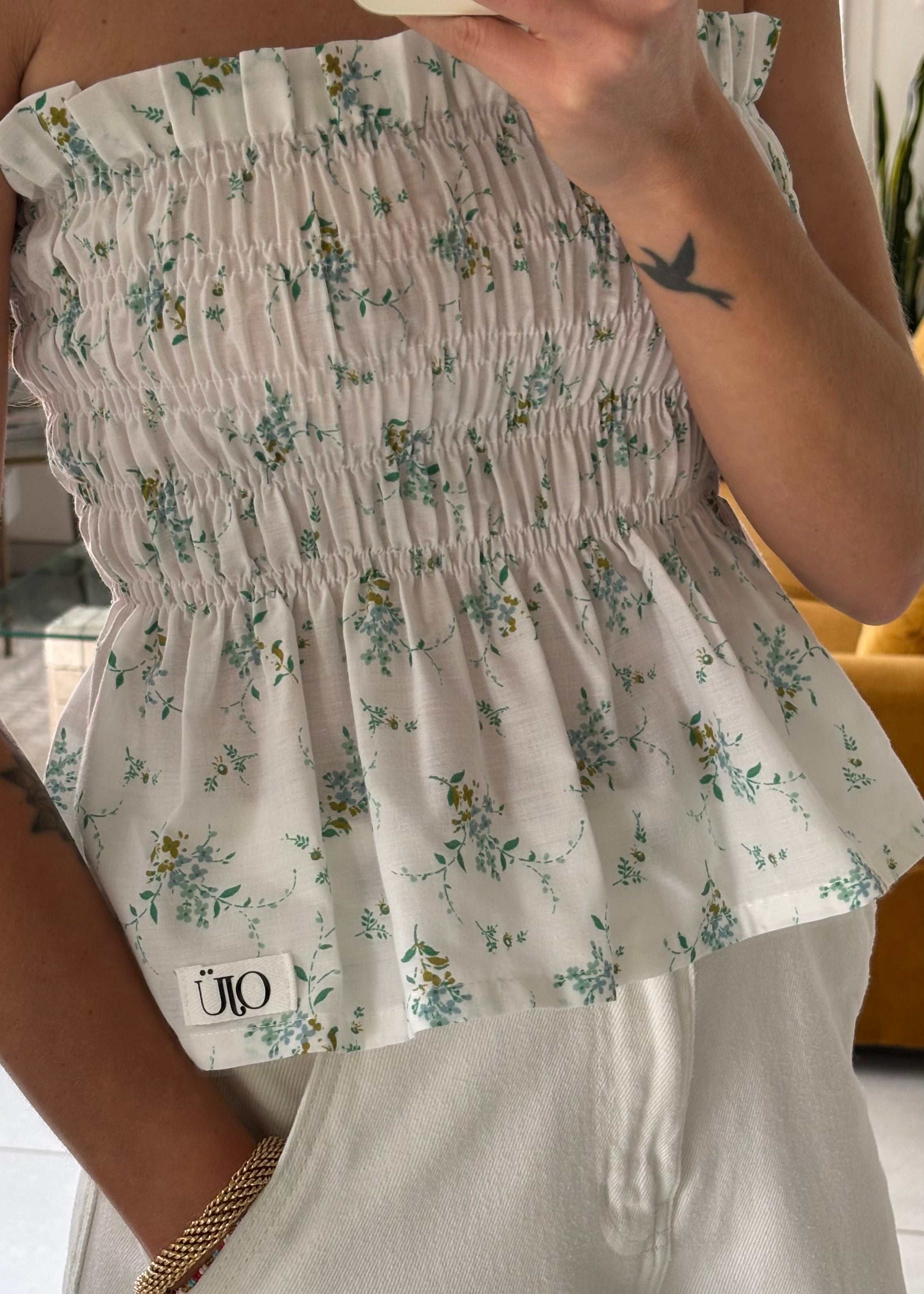 Top smocké petites fleurs vertes – Pièce unique