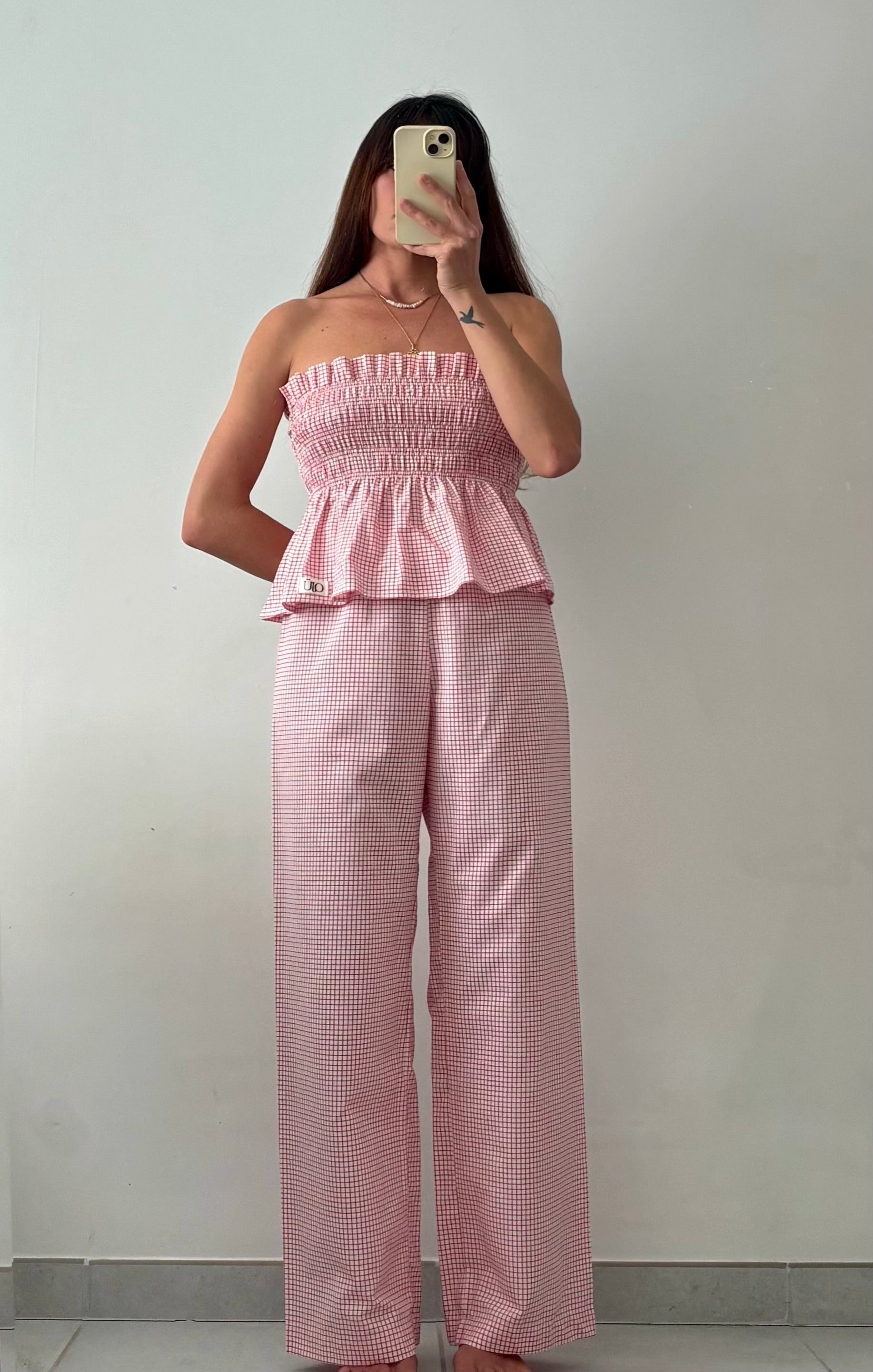 Ensemble Top + Pantalon Carreaux blanc et rouges – Pièce unique