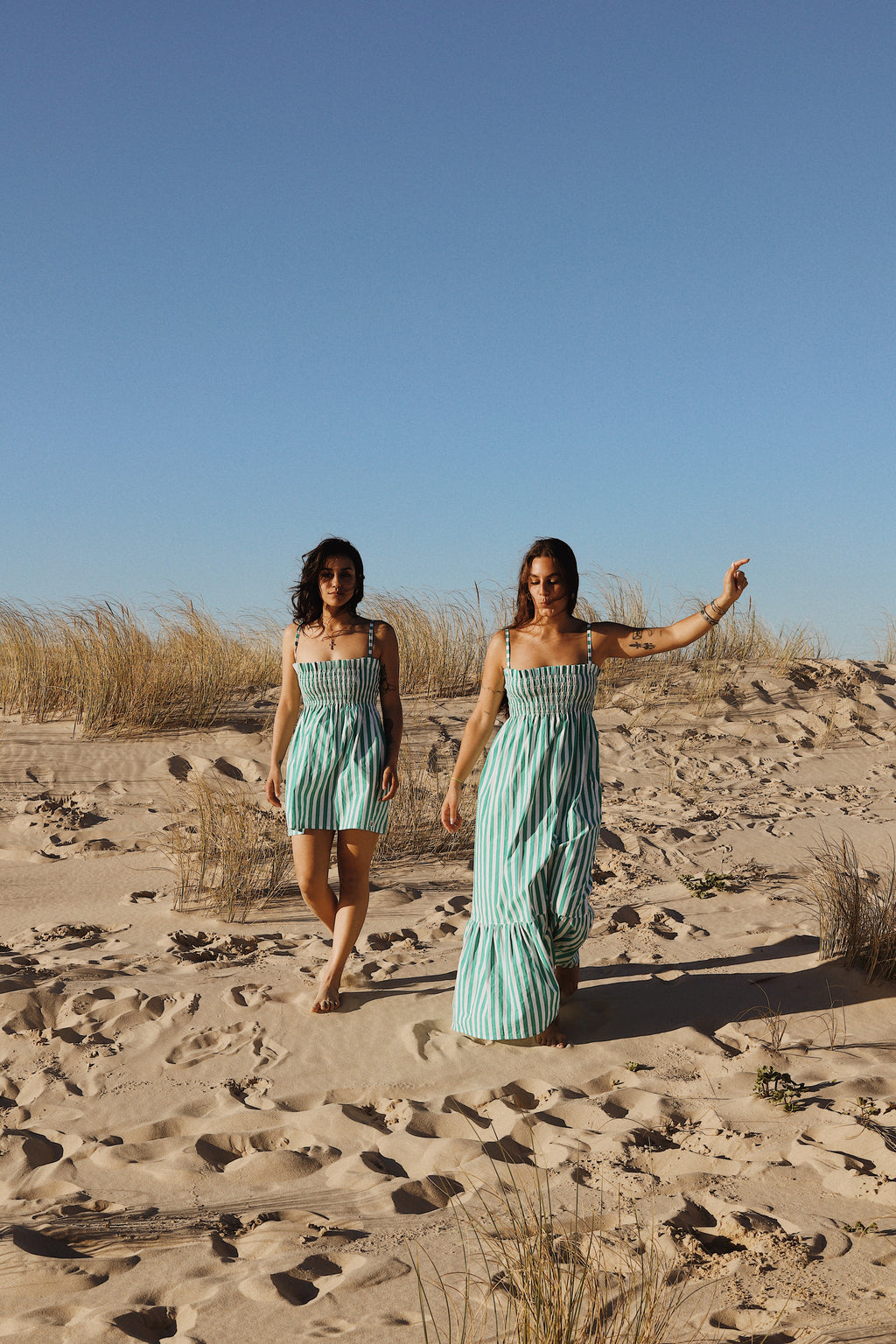 Robe courte smockée Rayée vert et blanc – Pièce unique