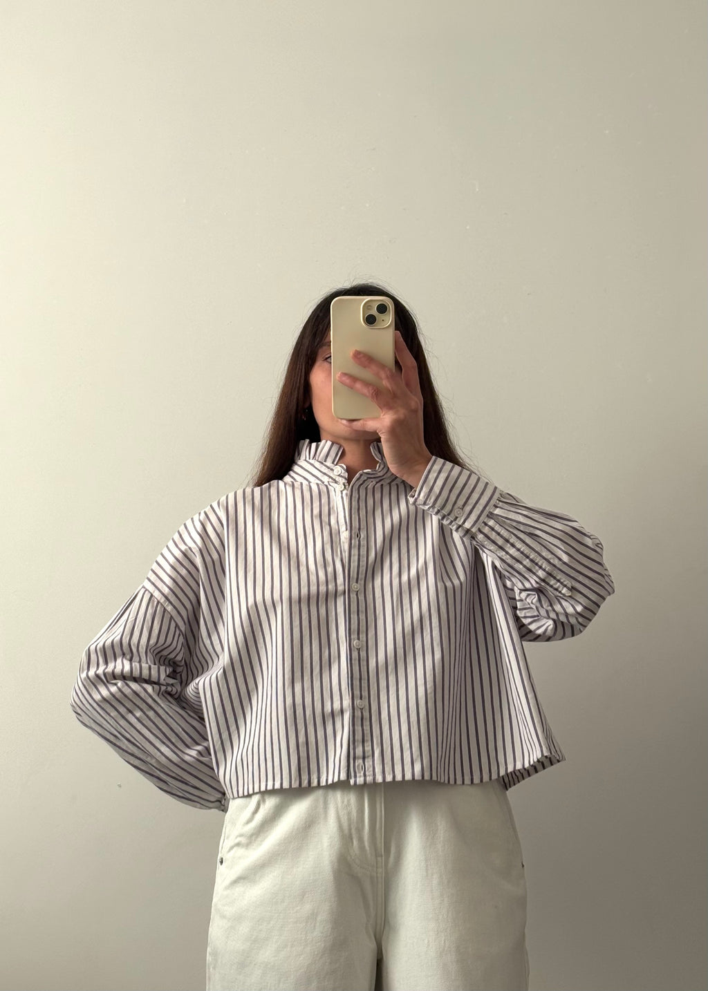 Chemise col volant et dos nu – Pièce unique