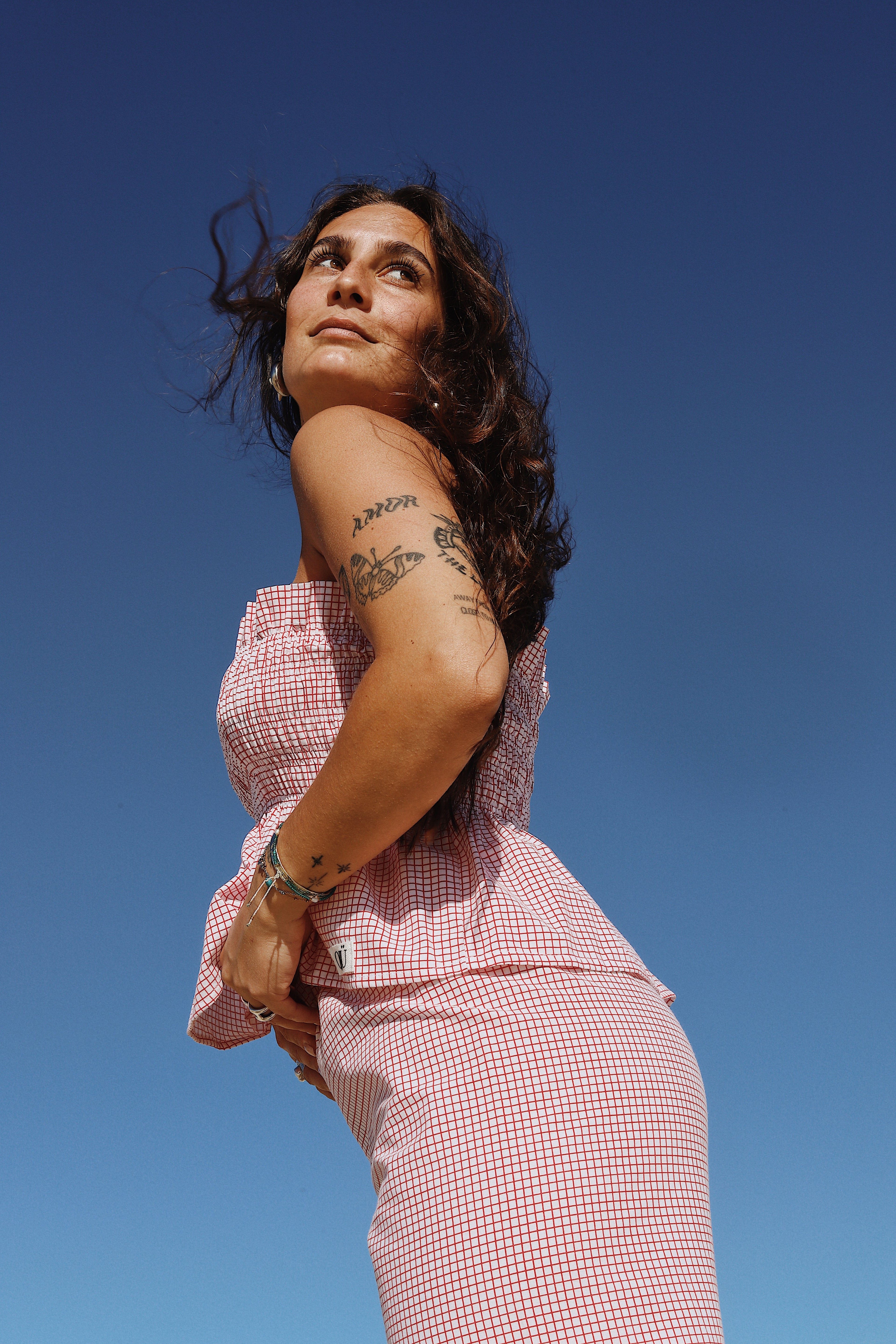 Ensemble Top + Pantalon Carreaux blanc et rouges – Pièce unique